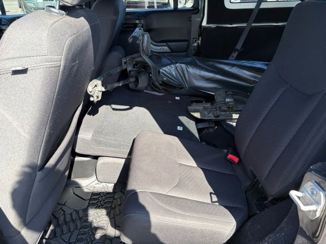 Used 2018 Jeep Wrangler Unlimited Sport S image 25