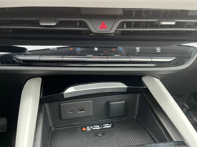 New 2026 Buick Envision Avenir image 15