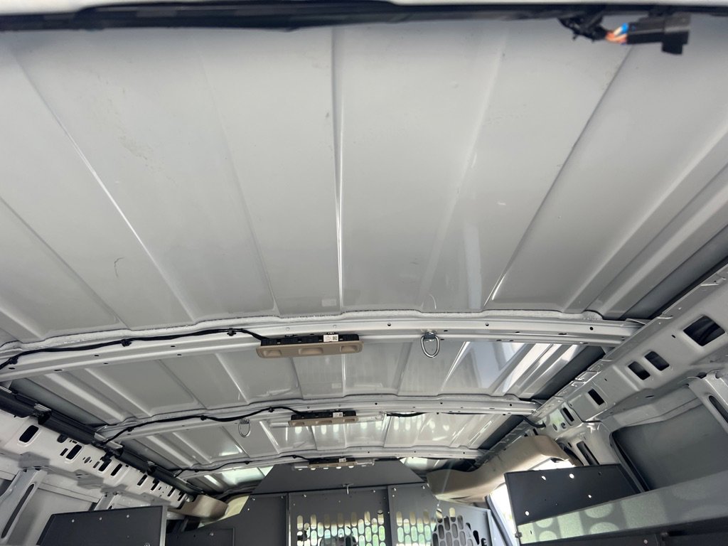 Used 2018 Chevrolet Express 3500 w/ Driver Convenience Package image 20