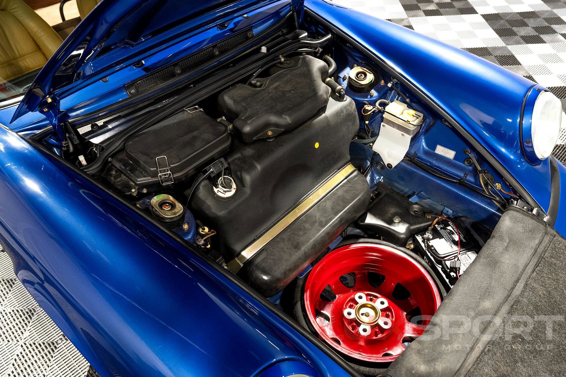 Used 1992 Porsche 911 Carrera image 75