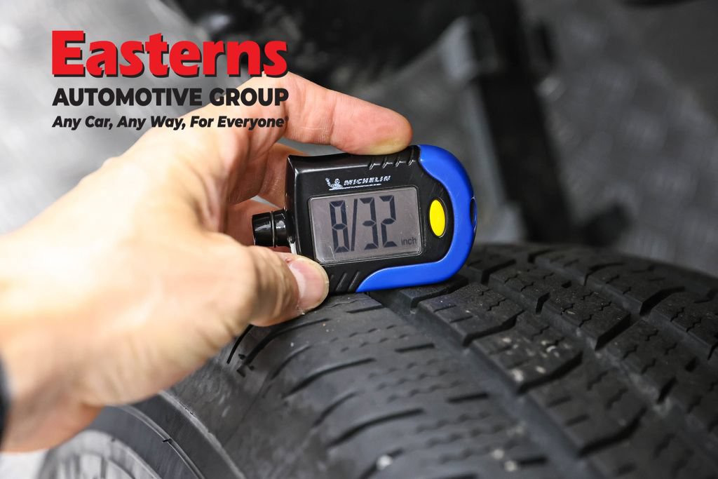 Used 2025 Toyota Tacoma SR RWD image 22