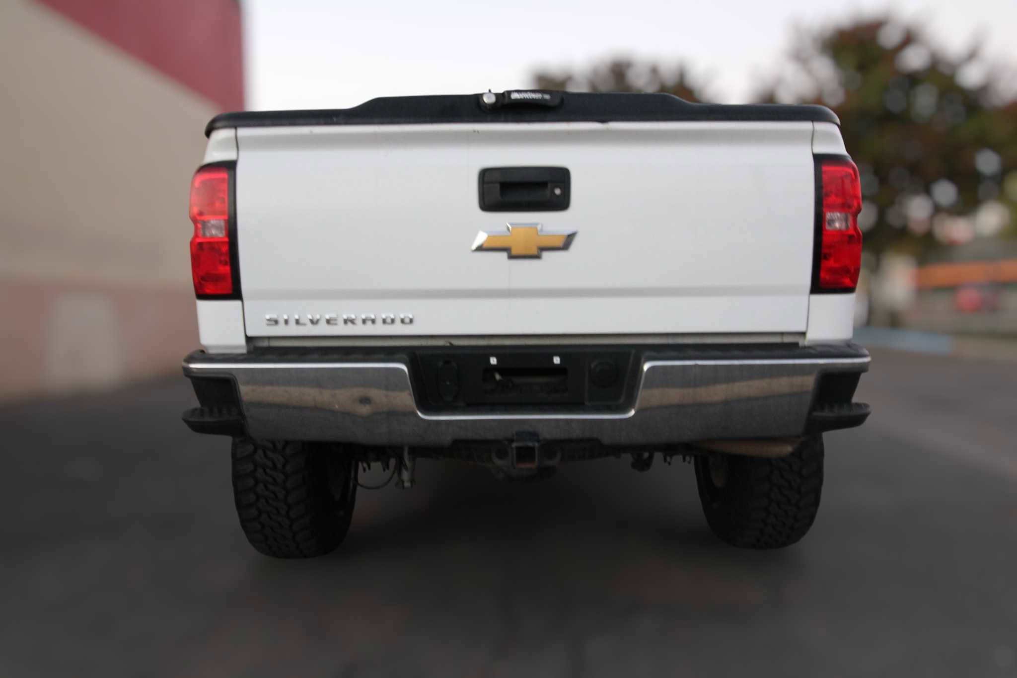 Used 2018 Chevrolet Silverado 1500 LT w/ All Star Edition image 6