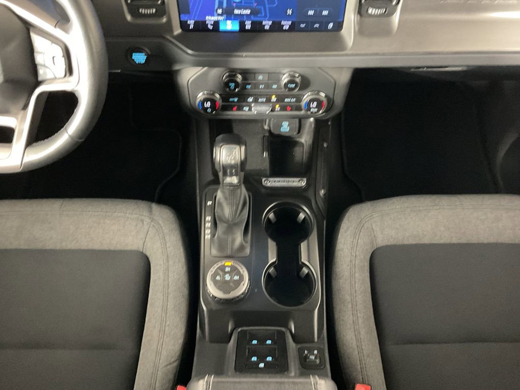 Used 2025 Ford Bronco Big Bend image 14