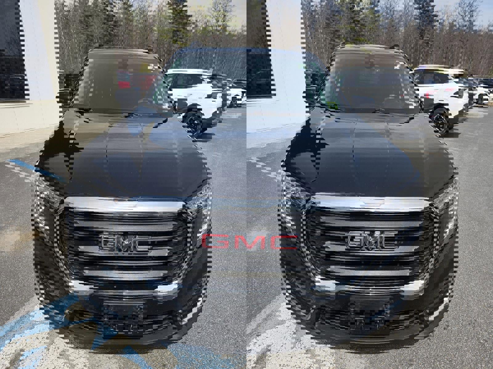 Used 2022 GMC Terrain SLE w/ Driver Convenience Package image 8