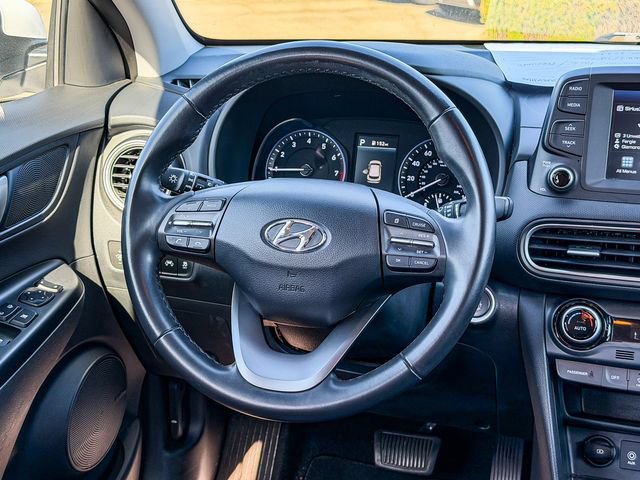 Used 2021 Hyundai Kona Limited w/ Cargo Package AWD/4WD image 17