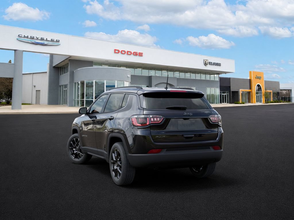 New 2026 Jeep Compass Latitude AWD/4WD image 3