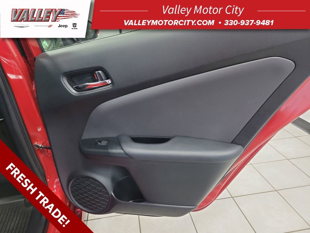 Used 2022 Toyota Prius LE image 15