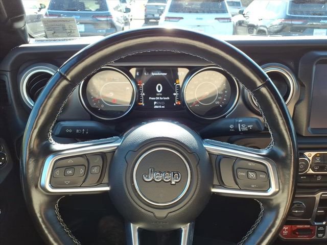 Used 2022 Jeep Wrangler Unlimited Rubicon w/ Steel Bumper Group AWD/4WD image 17