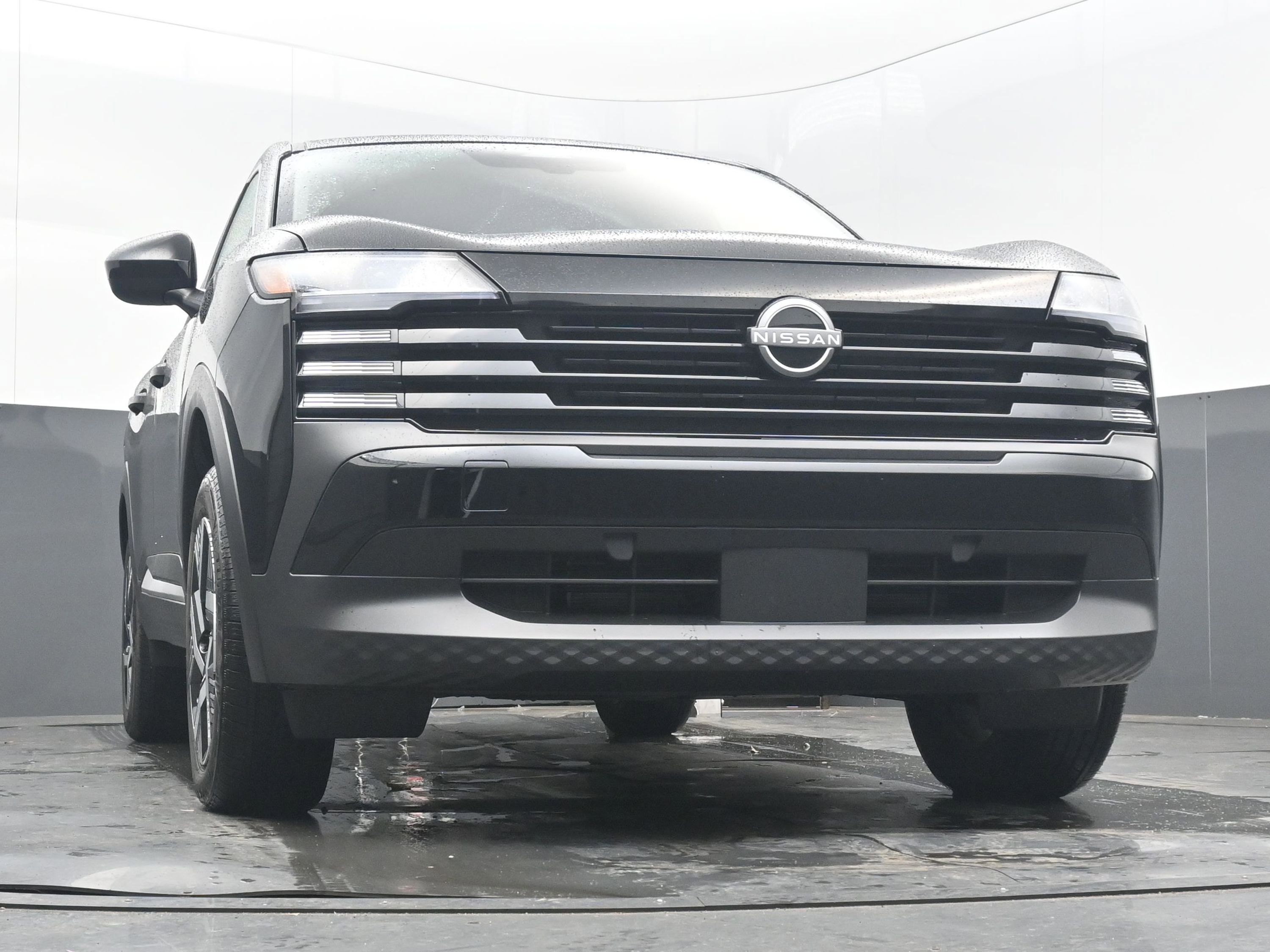 Certified 2025 Nissan Kicks SV image 22