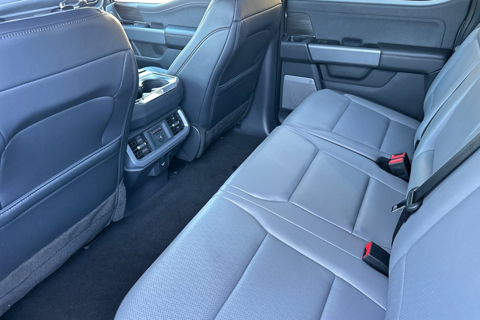 New 2025 Ford F150 Lightning Lariat image 11