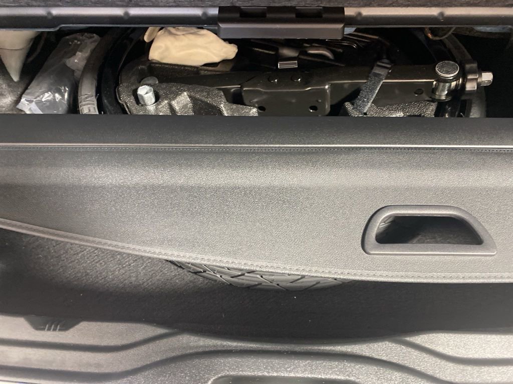 Used 2022 Mercedes-Benz GLS 580 4MATIC image 29