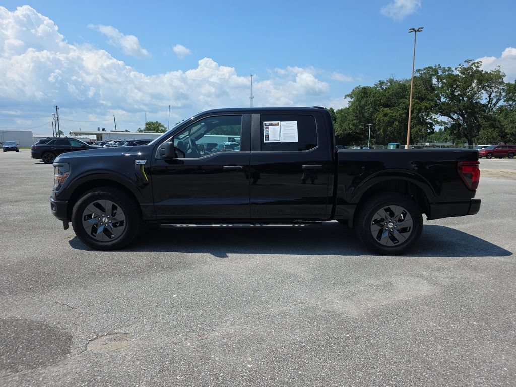 Used 2025 Ford F150 STX w/ Equipment Group 200A RWD image 5