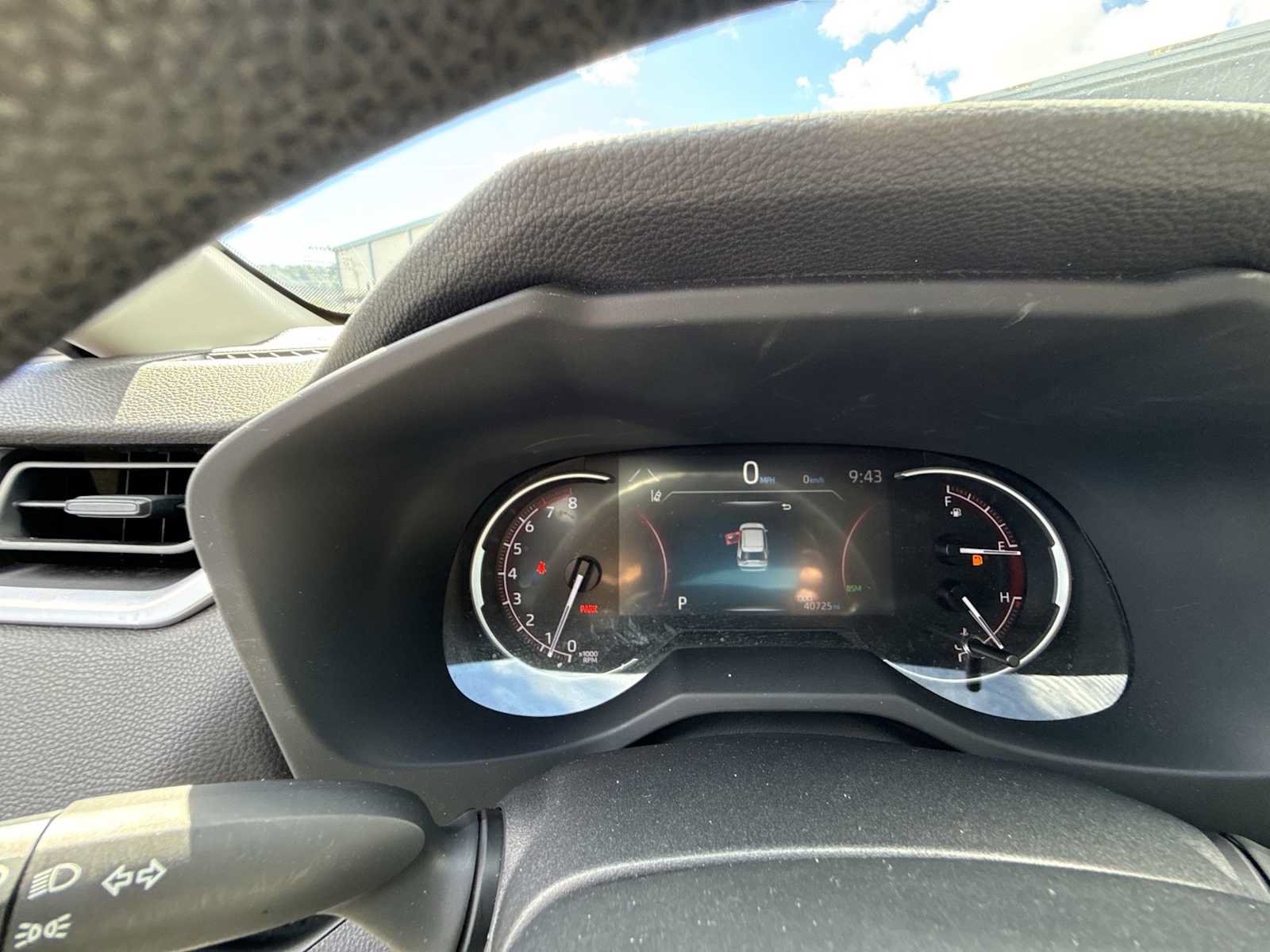 Used 2023 Toyota RAV4 LE FWD image 16
