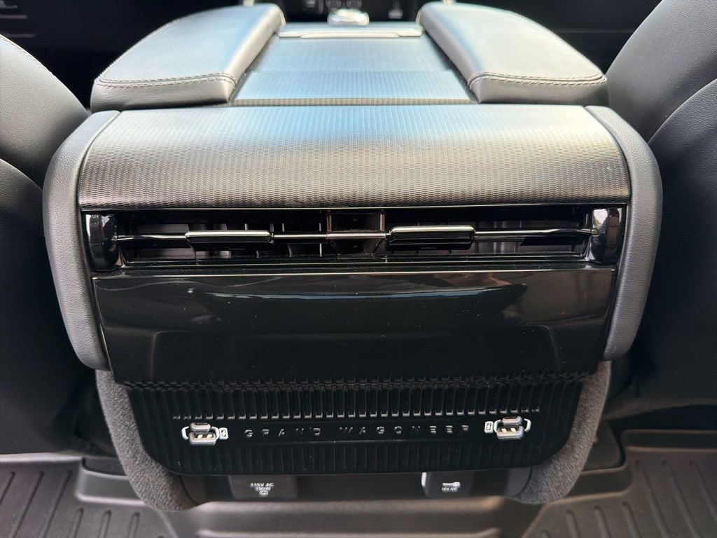 Used 2024 Jeep Grand Wagoneer Series II w/ Quick Order Packagew 28T image 35