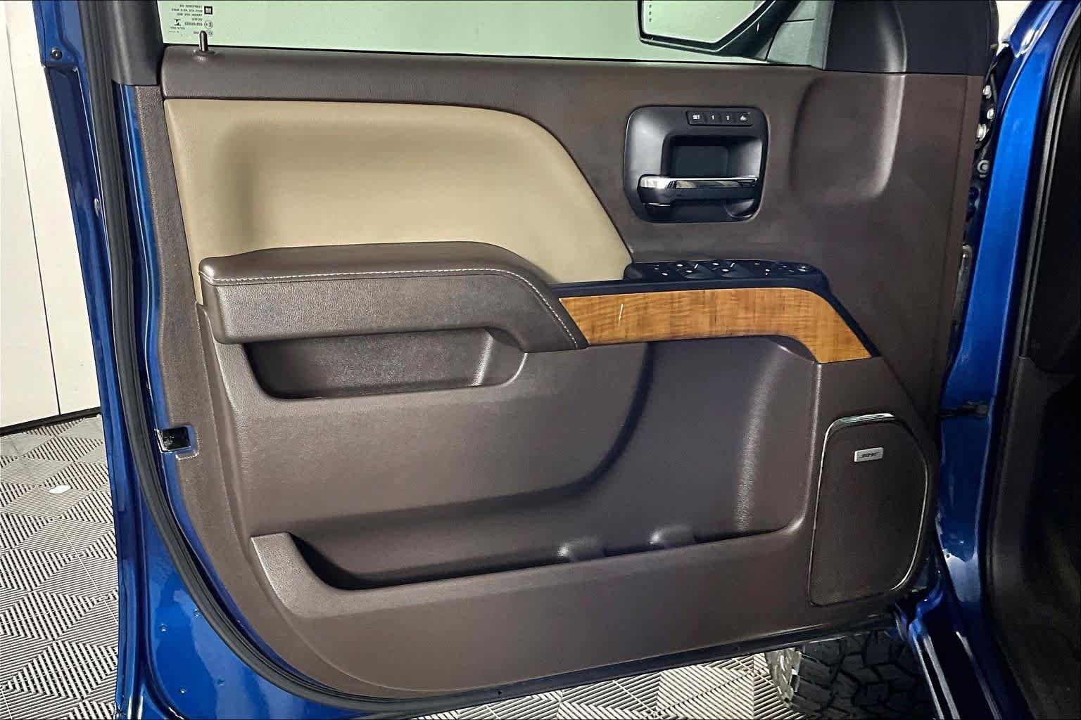 Used 2018 GMC Sierra 1500 SLT w/ Enhanced Driver Alert Package RWD image 21