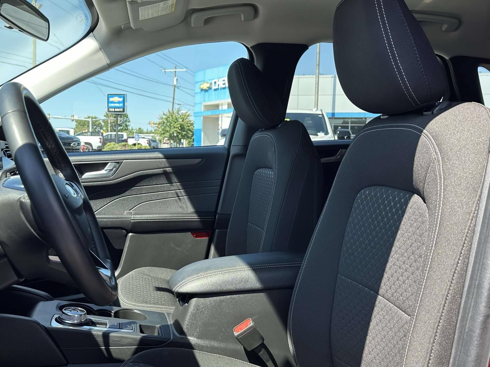 Used 2023 Ford Escape Active w/ Tech Pack #2 AWD/4WD image 23