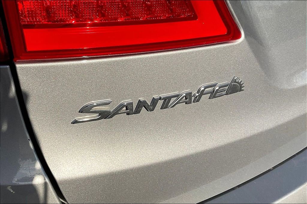 Used 2016 Hyundai Santa Fe Limited w/ Option Group 04 image 32