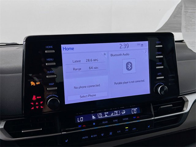 Used 2024 Toyota Sienna XLE image 17