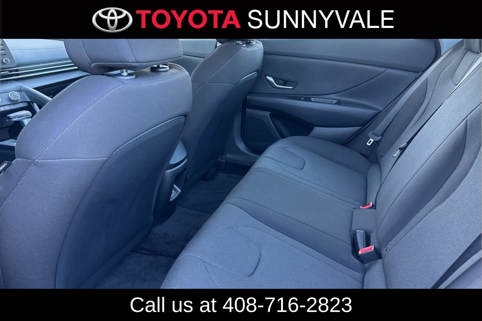 Used 2026 Hyundai Elantra SE image 5