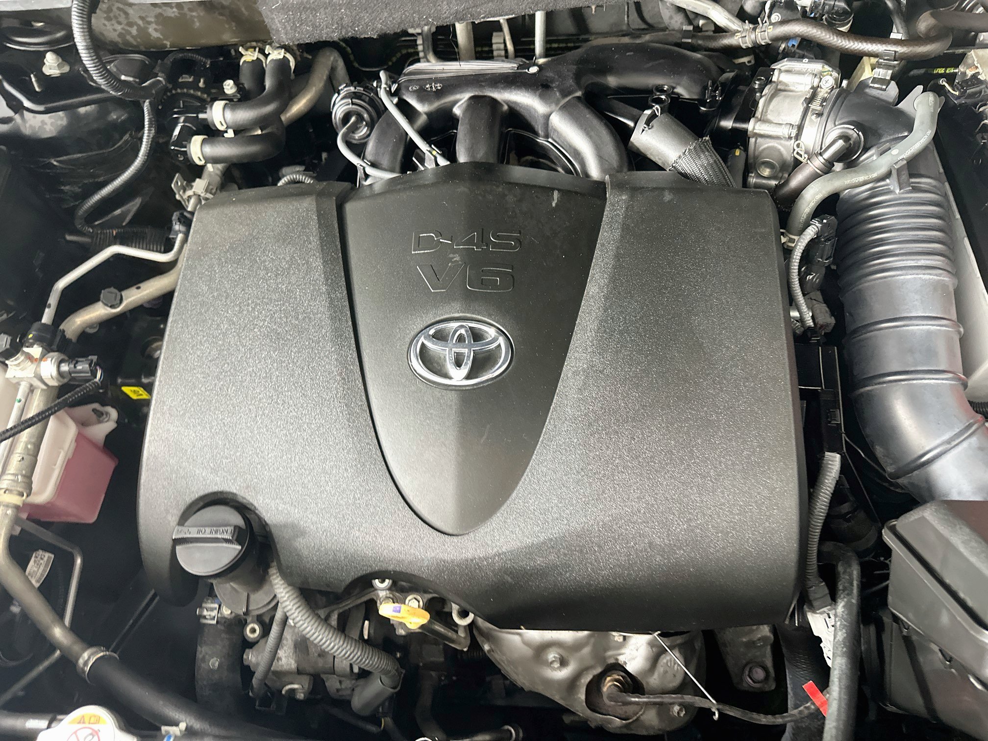 Used 2022 Toyota Highlander XLE FWD image 34