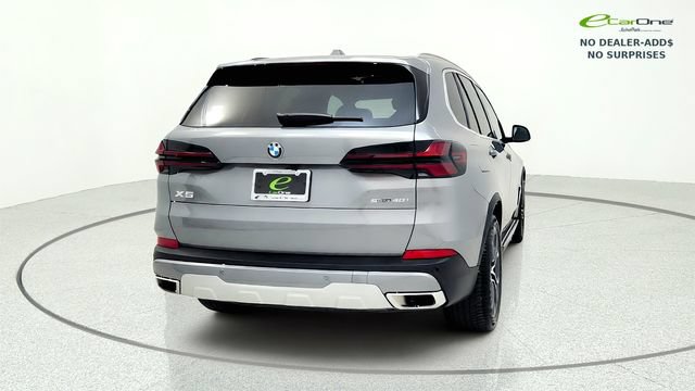 Used 2025 BMW X5 sDrive40i w/ Parking Assistance Package RWD image 8