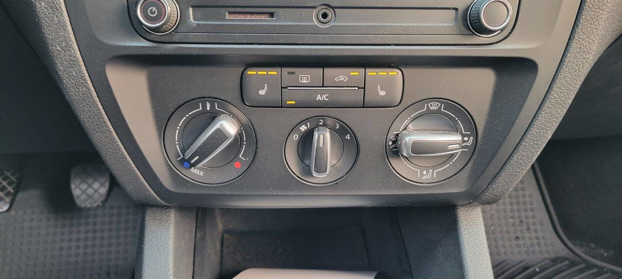 Used 2017 Volkswagen Jetta S image 28