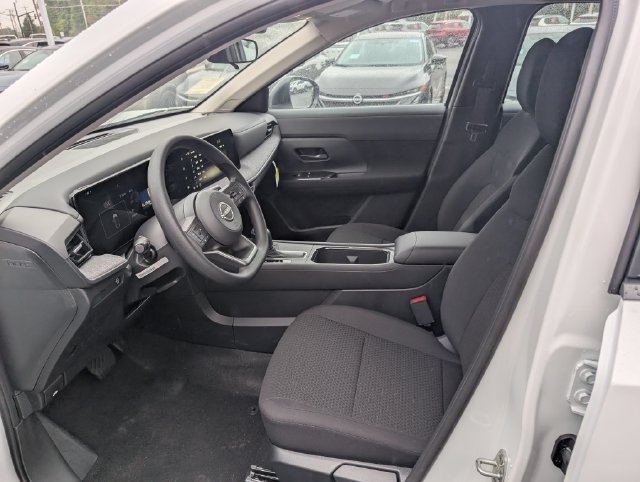 New 2027 Nissan Kicks S FWD image 12