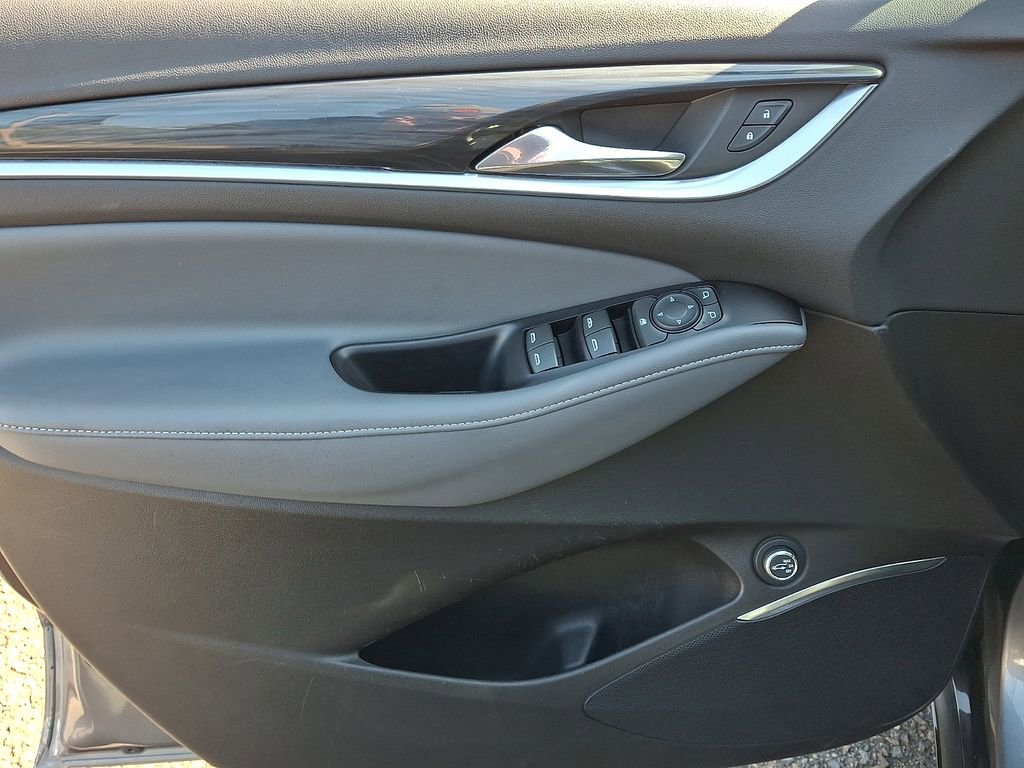 Certified 2020 Buick Enclave Preferred w/ LPO, Floor Liner Package image 11