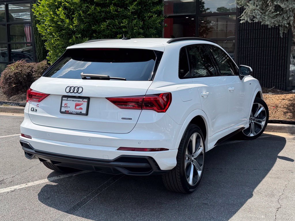 Used 2021 Audi Q3 2.0T Premium w/ Convenience Package AWD/4WD image 12