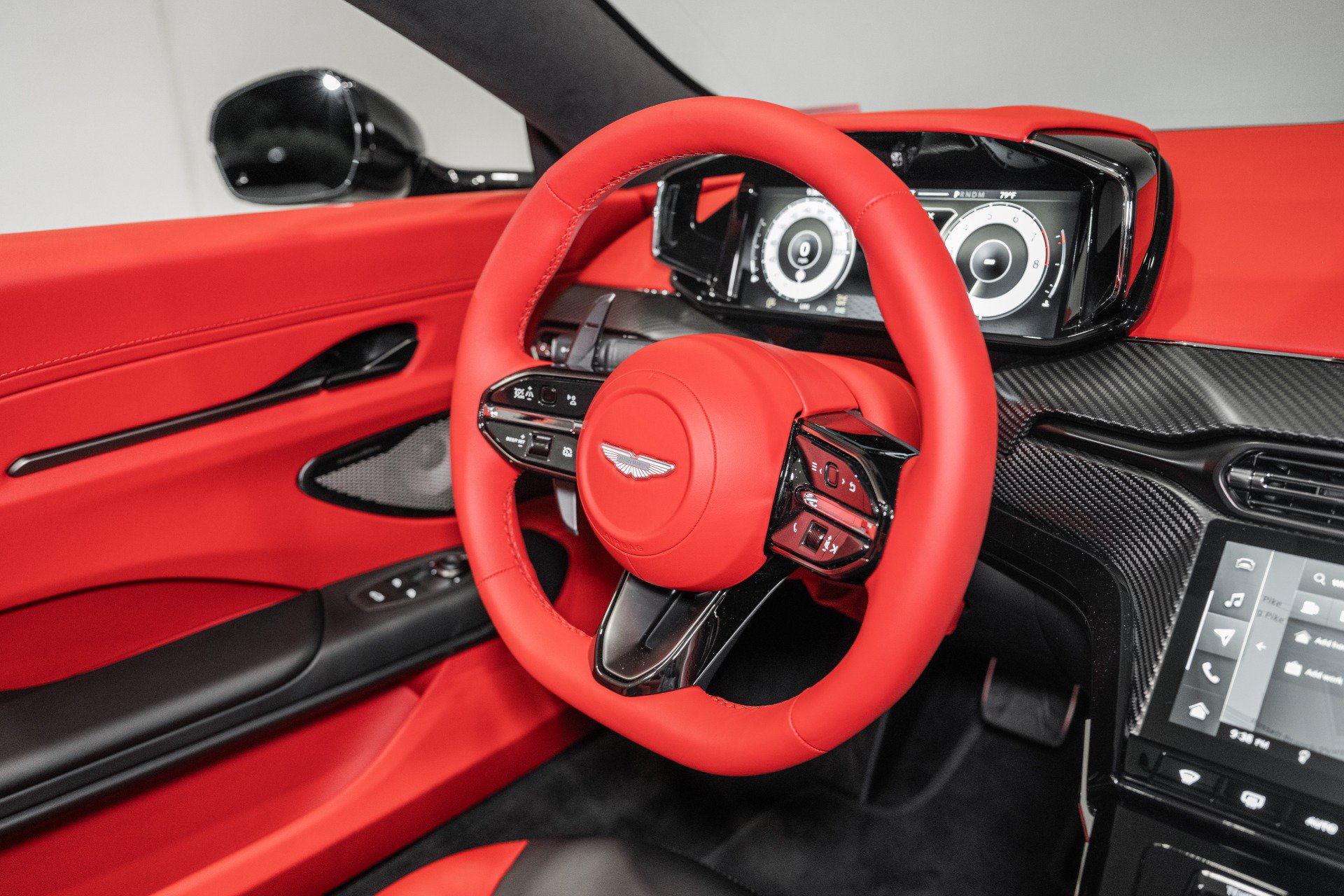 New 2026 Aston Martin V8 Vantage S RWD image 20