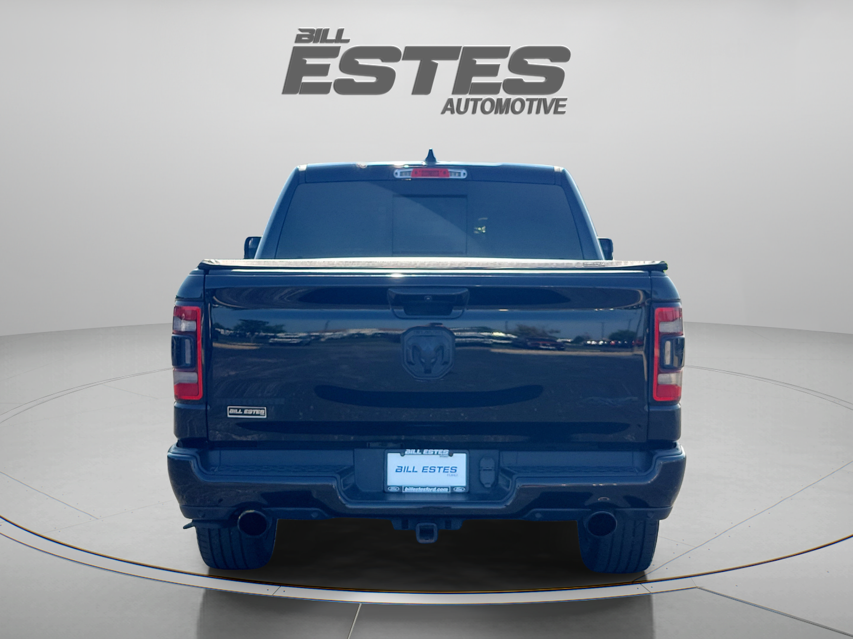 Used 2023 RAM 1500 Big Horn AWD/4WD image 3