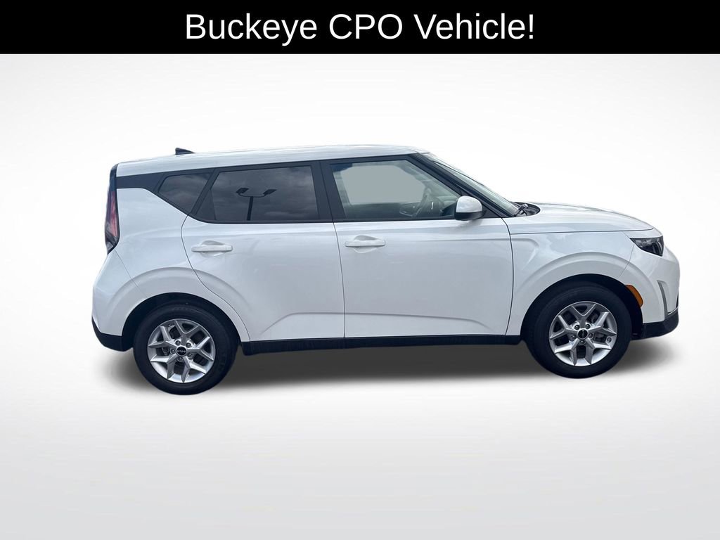 Used 2025 Kia Soul LX w/ LX Technology Package image 2