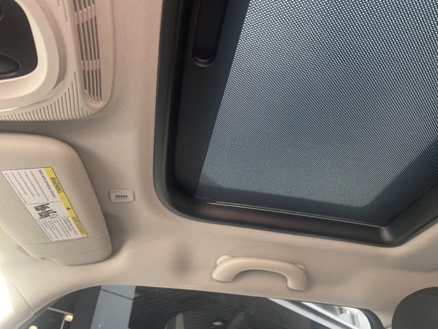 Certified 2024 MINI Cooper SE image 17