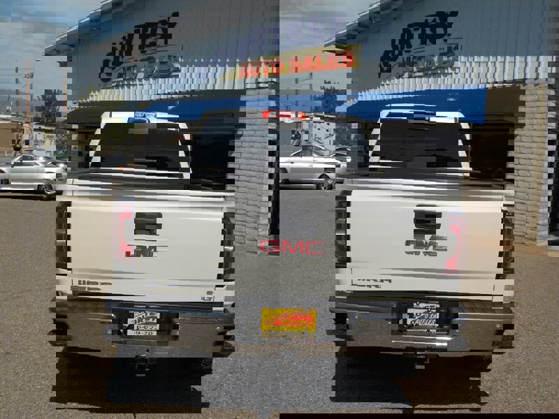 Used 2018 GMC Sierra 1500 SLT image 10