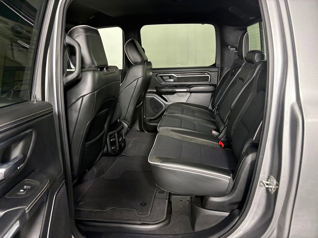 Used 2025 RAM 1500 Laramie image 29