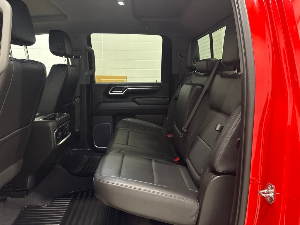 Used 2024 Chevrolet Silverado 2500 LTZ w/ LTZ Convenience Package AWD/4WD image 34