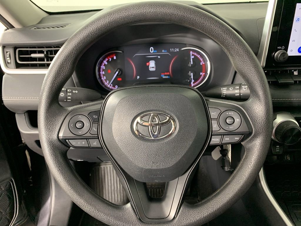 Used 2024 Toyota RAV4 LE image 18