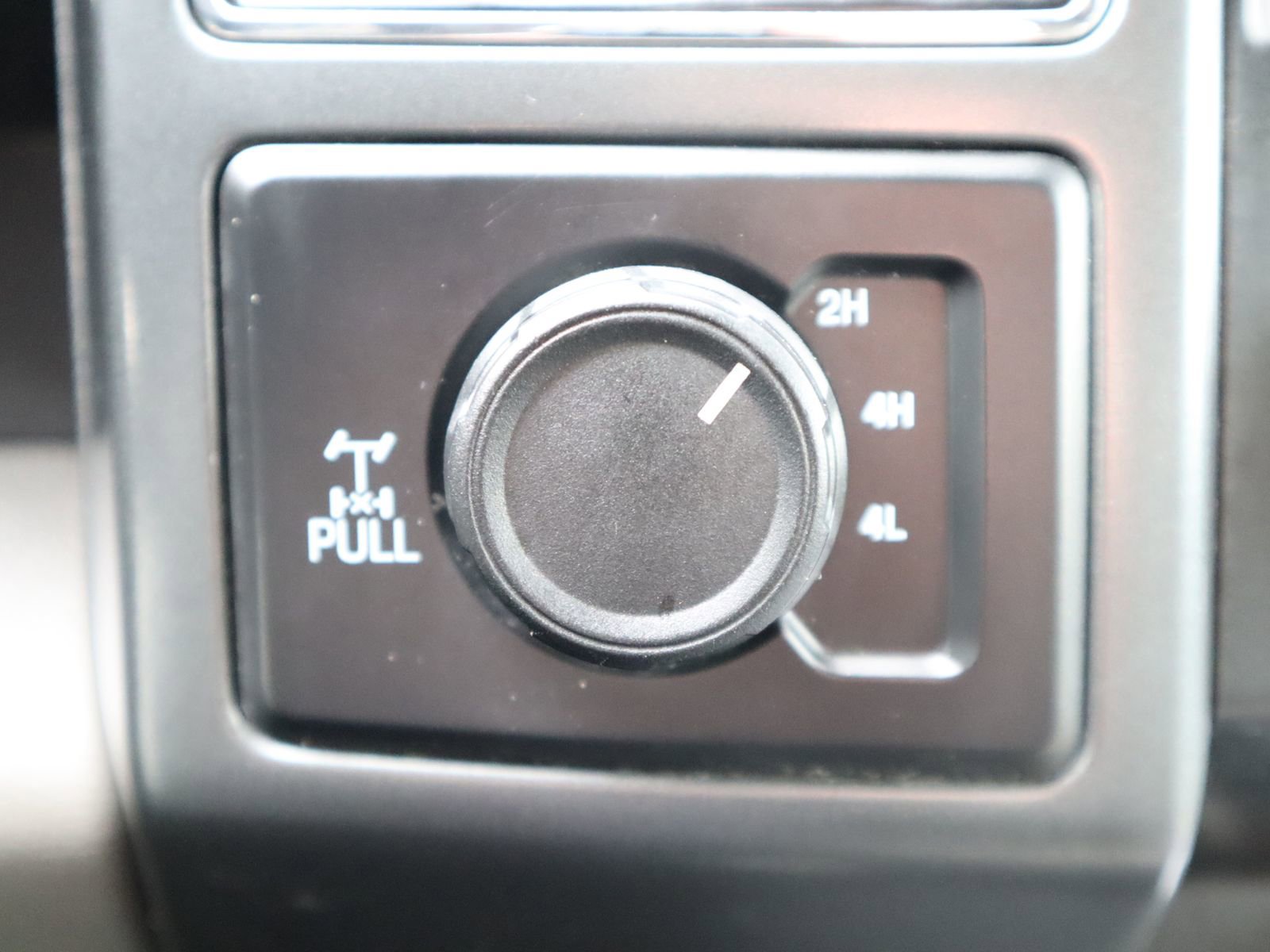 Used 2022 Ford F350 XLT w/ FX4 Off-Road Package AWD/4WD image 31
