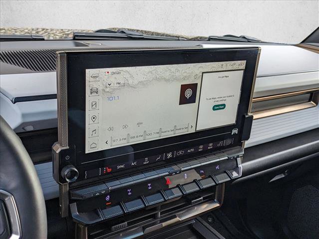 Used 2024 GMC Hummer EV 3X w/ Extreme Off-Road Package image 17