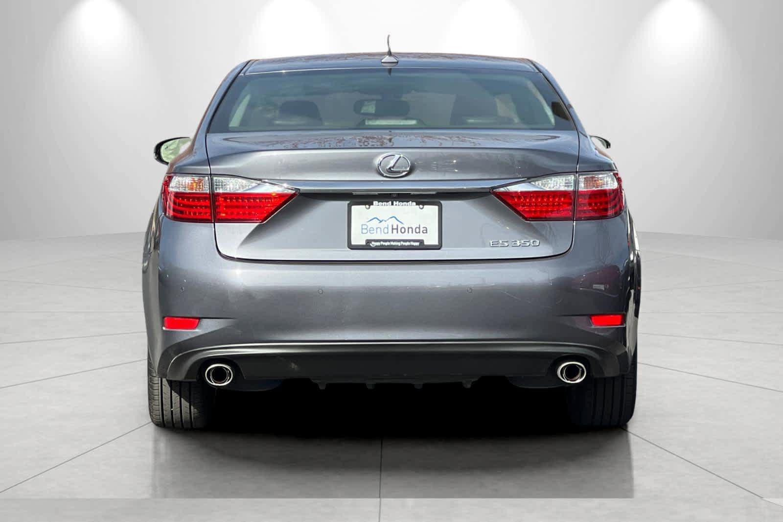 Used 2013 Lexus ES 350 w/ Luxury Pkg image 7