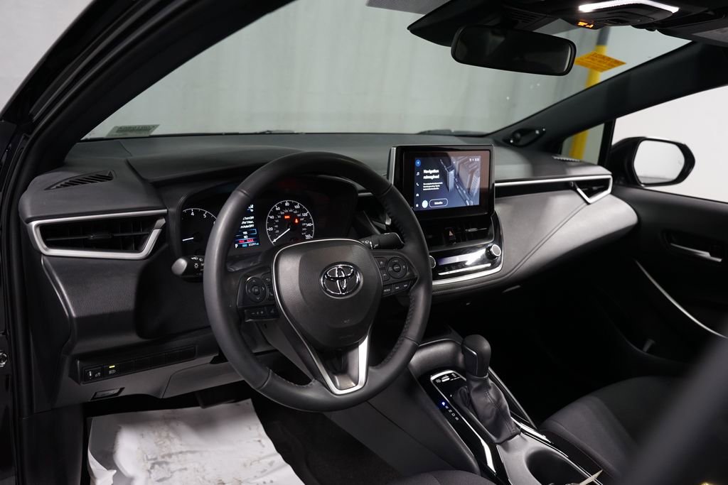 Certified 2024 Toyota Corolla SE Nightshade w/ SE Convenience Package image 11