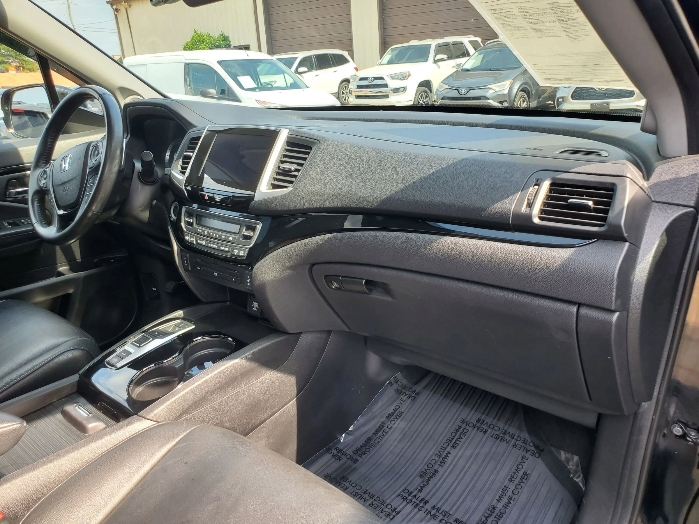 Used 2018 Honda Pilot Touring image 27