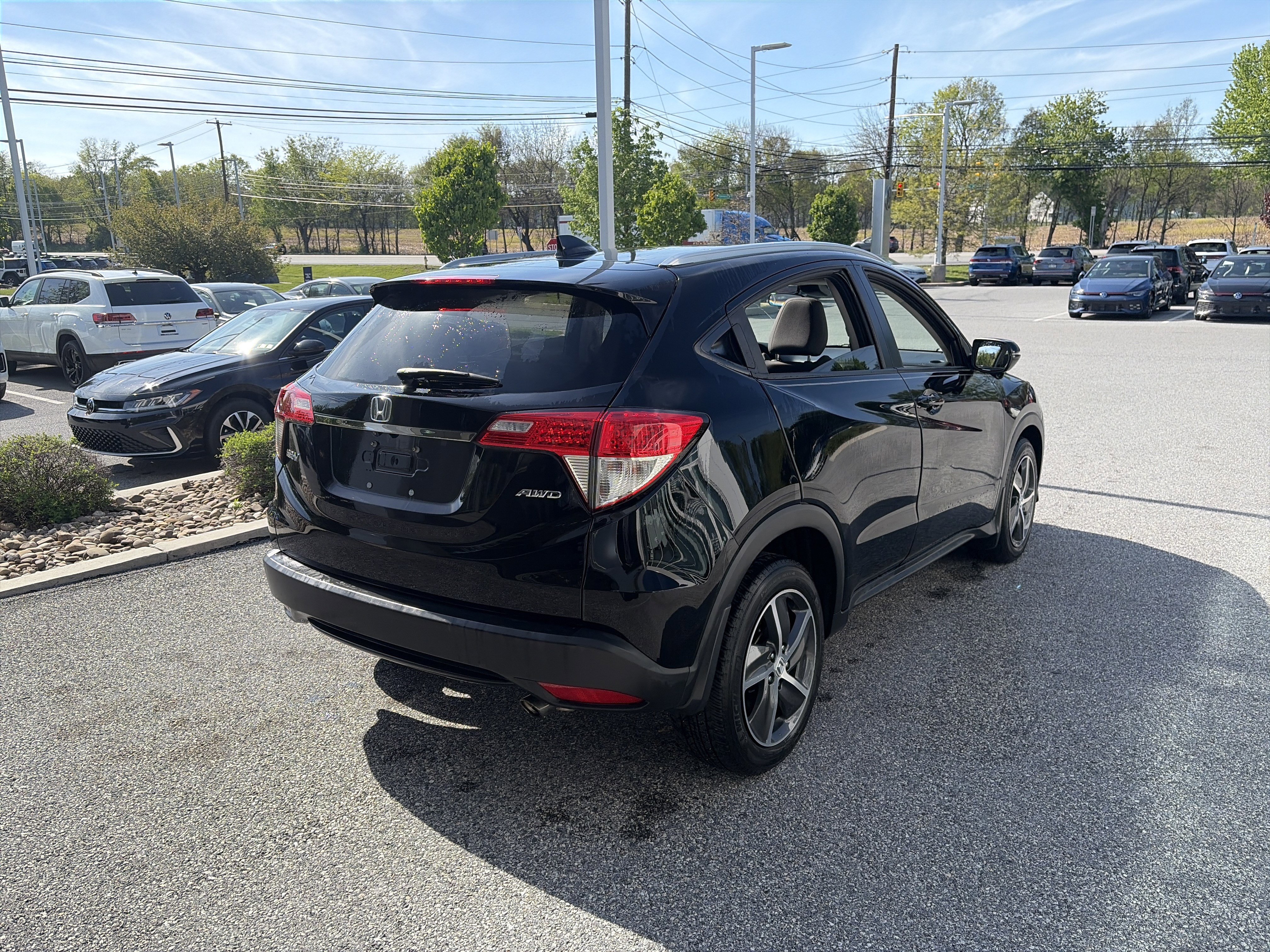 Used 2021 Honda HR-V EX image 7