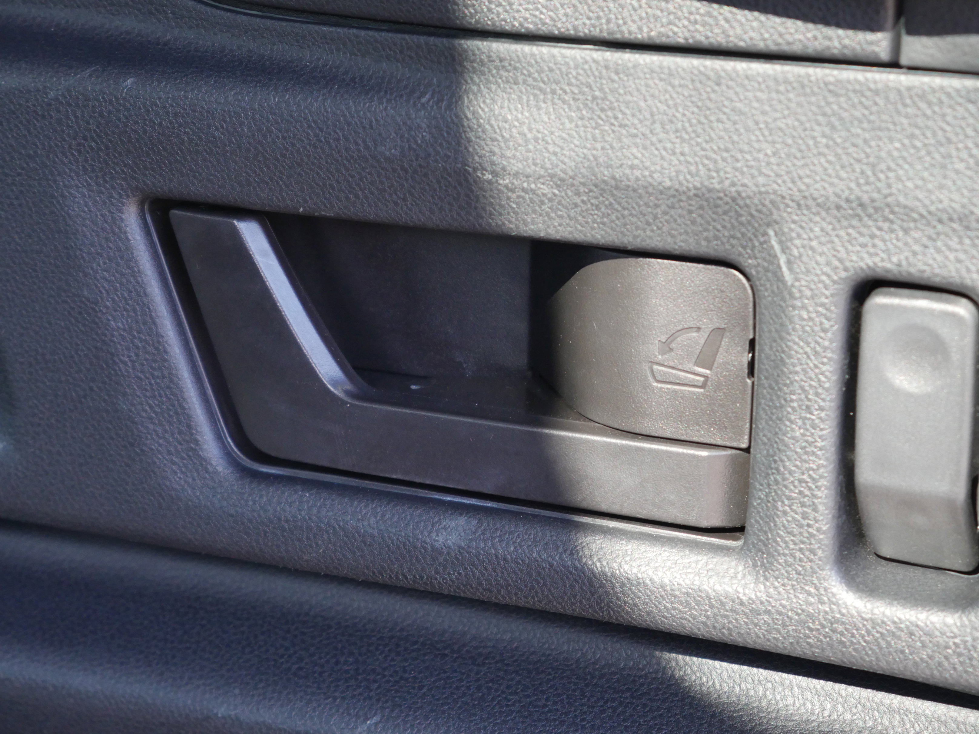 Used 2022 Subaru Outback Limited image 23