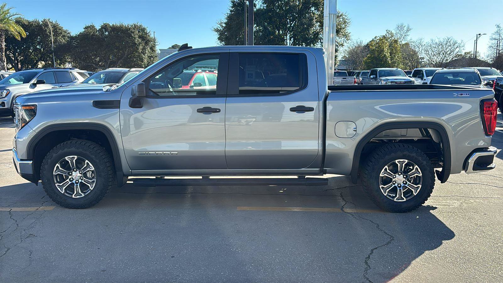 New 2026 GMC Sierra 1500 Pro w/ Pro Value Package AWD/4WD image 4