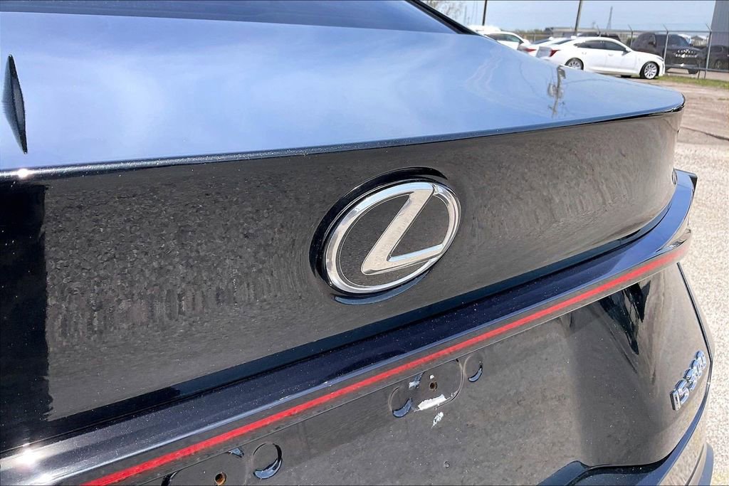 Used 2024 Lexus IS 300 w/ Comfort Package image 27