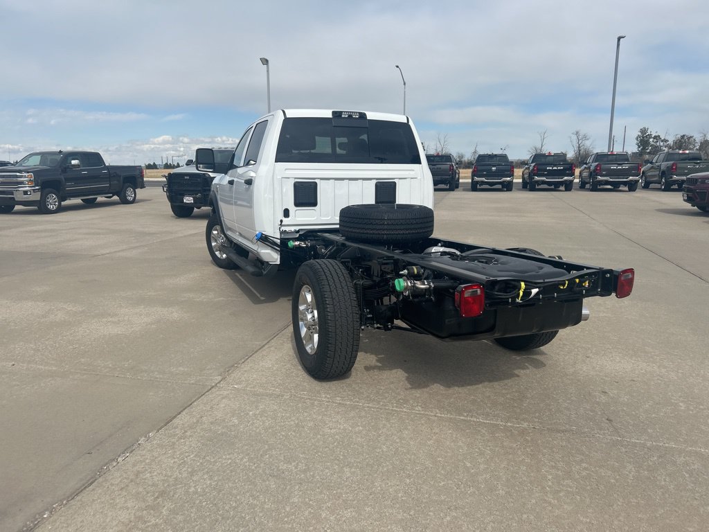 New 2026 RAM 3500 Tradesman AWD/4WD image 3