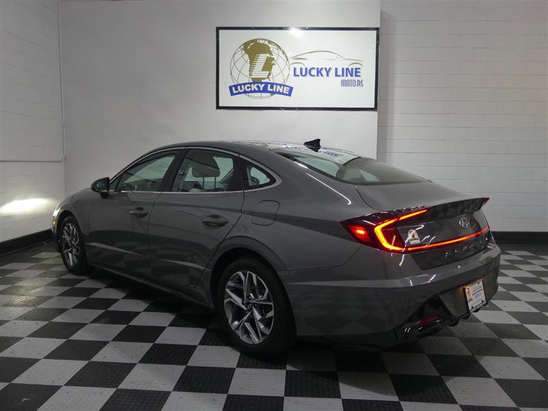 Used 2022 Hyundai Sonata SEL image 11