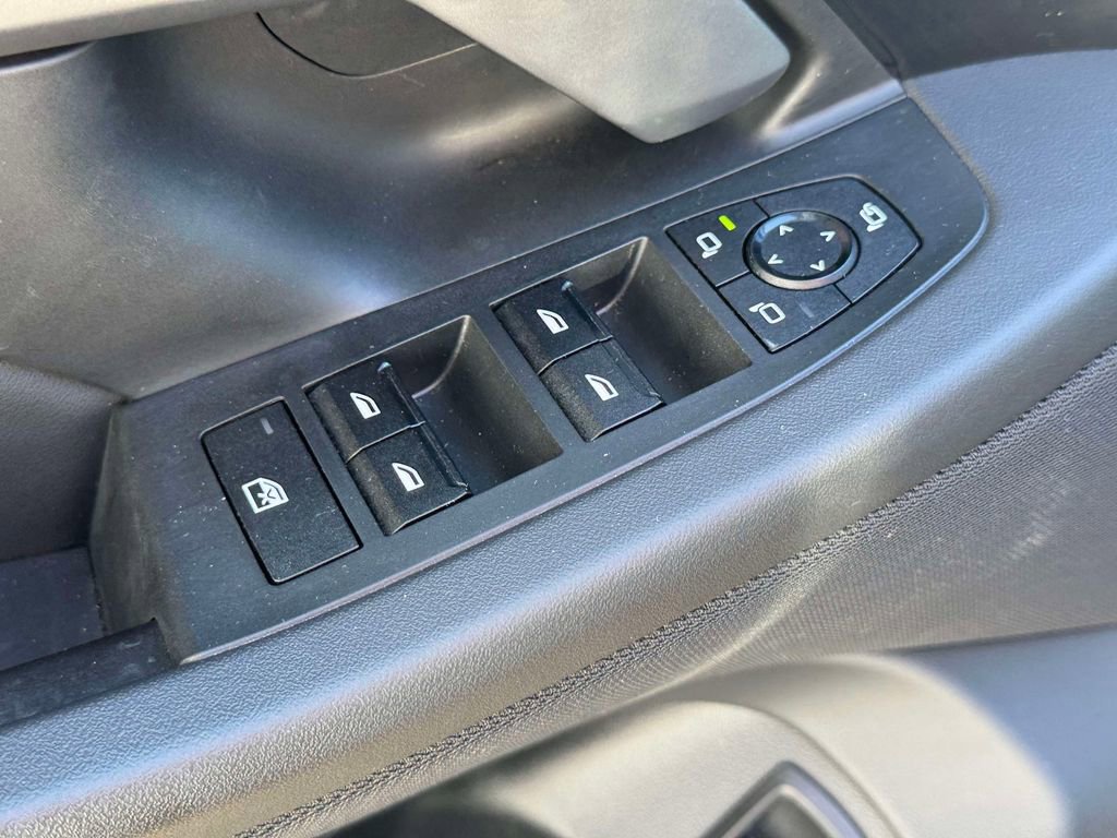 Certified 2025 BMW i5 xDrive40 w/ M Sport Package image 13