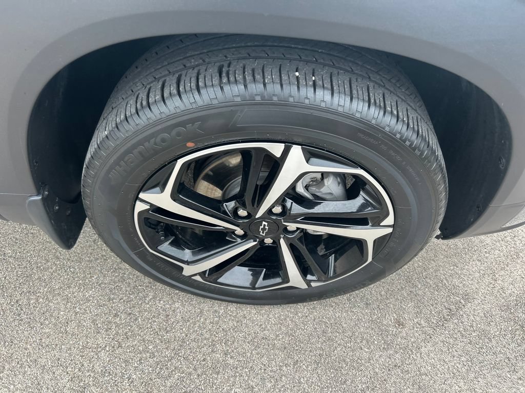 Used 2023 Chevrolet TrailBlazer RS FWD image 42
